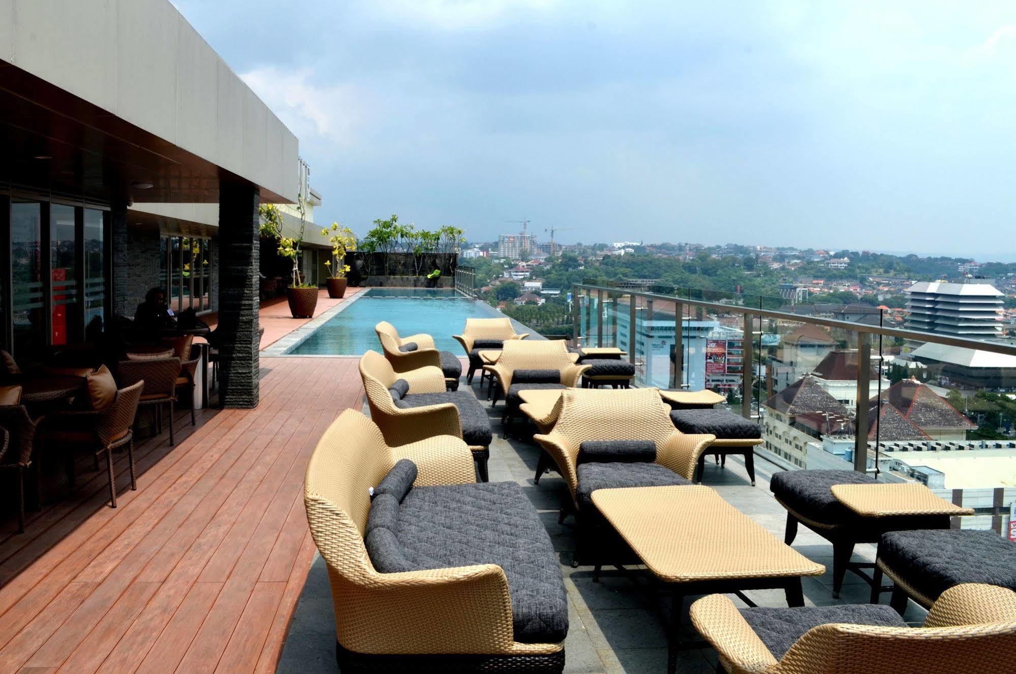 סמאראנג Louis Kienne Hotel Simpang Lima מראה חיצוני תמונה